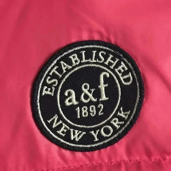Abercrombie & Fitch Kids Girls Pink Down Puffer Vest Jacket - Picture 3 of 5